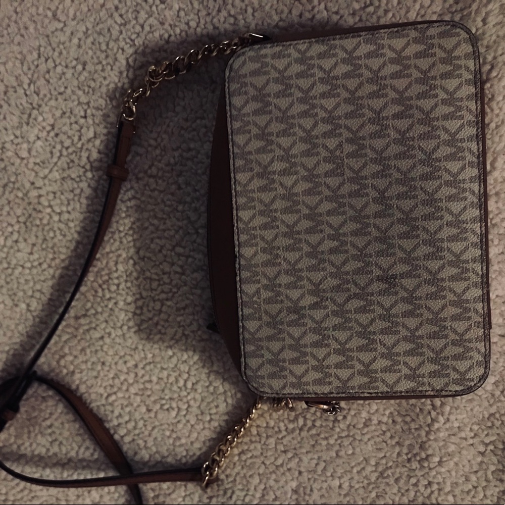 Michael kors cross bag